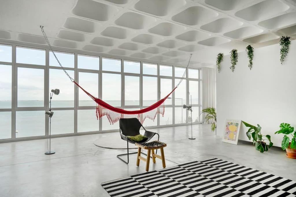 Loft Espacoso Com Vista Deslumbrante O Tejo Lisbon