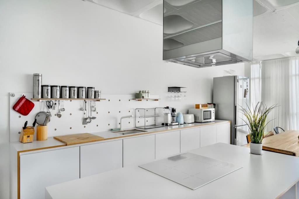 Loft Espacoso Com Vista Deslumbrante O Tejo * Lisbon